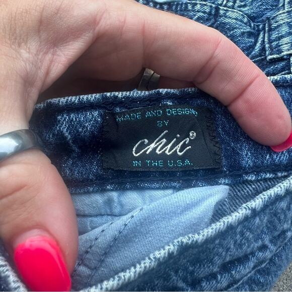 Vintage 80s 90s Chic Stone Wash bareback high rise pleated taper leg mom jeans - Picture 2 of 6